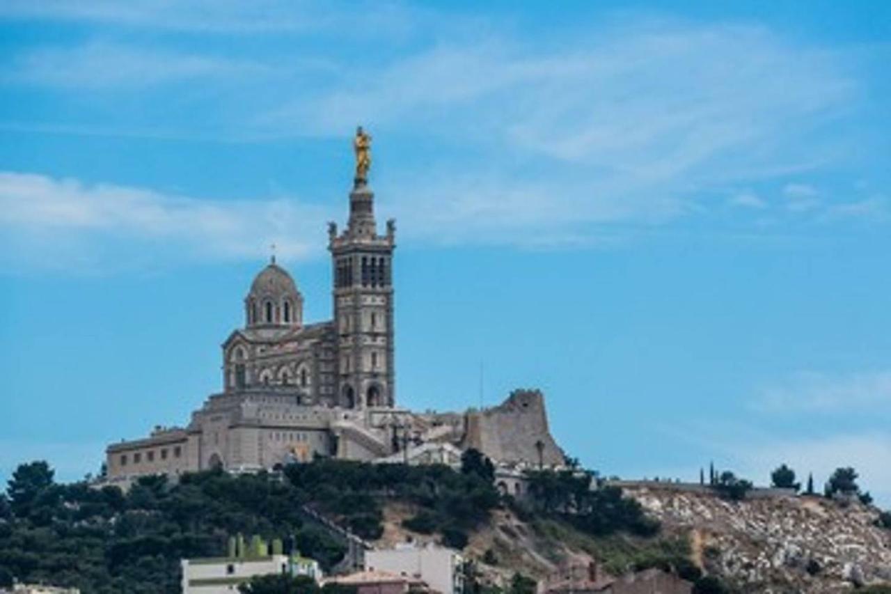 T2 Vue Sur La Basilique De Notre Dame De La Garde Lägenhet Marseille Exteriör bild